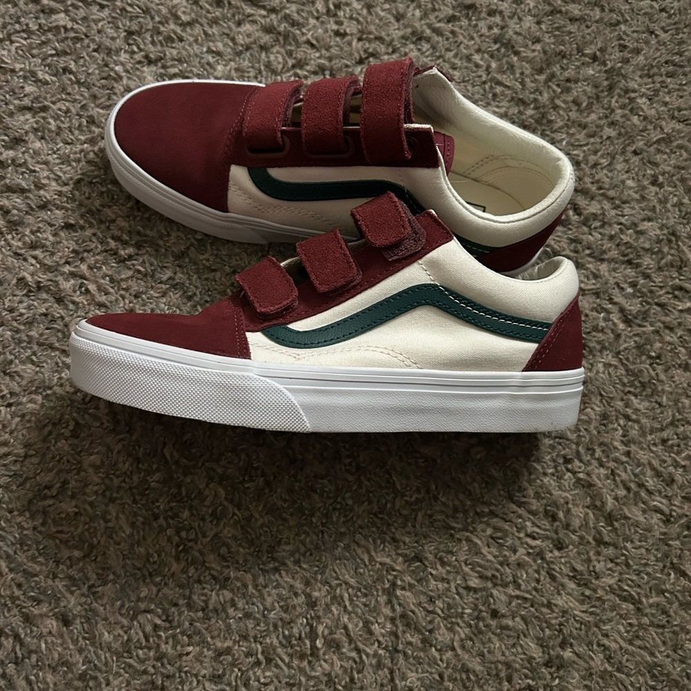 Vans *Brand New* Burgundy and Cream Velcro Sneakers